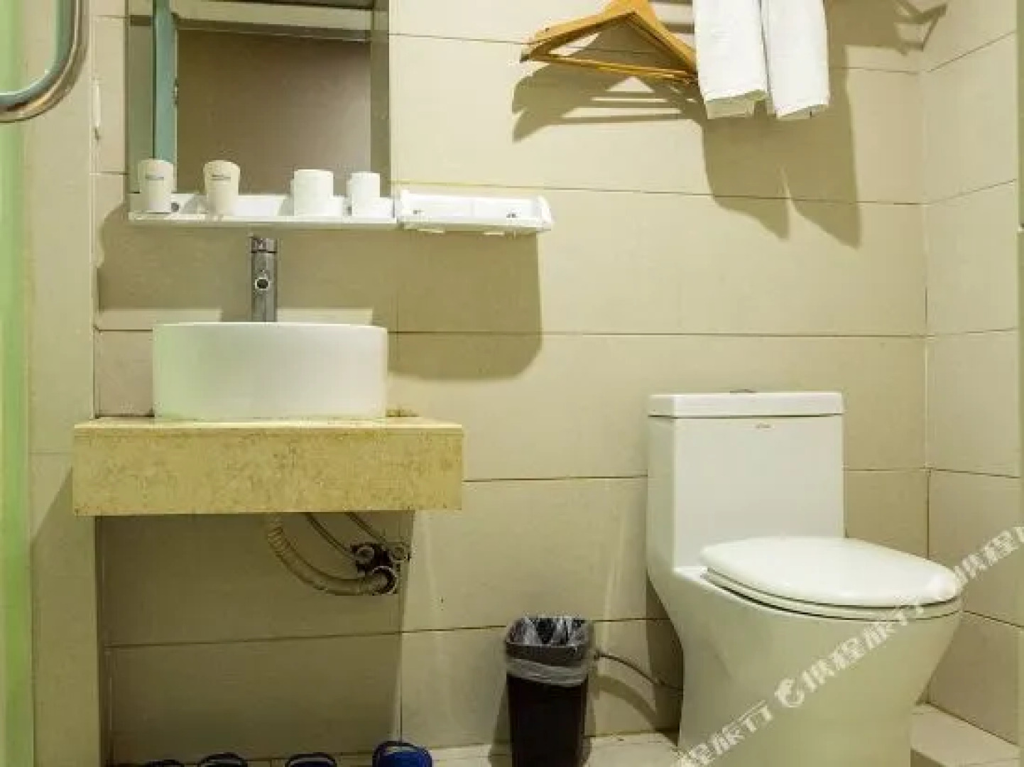 茉莉花开连锁酒店(荆州塔桥店)