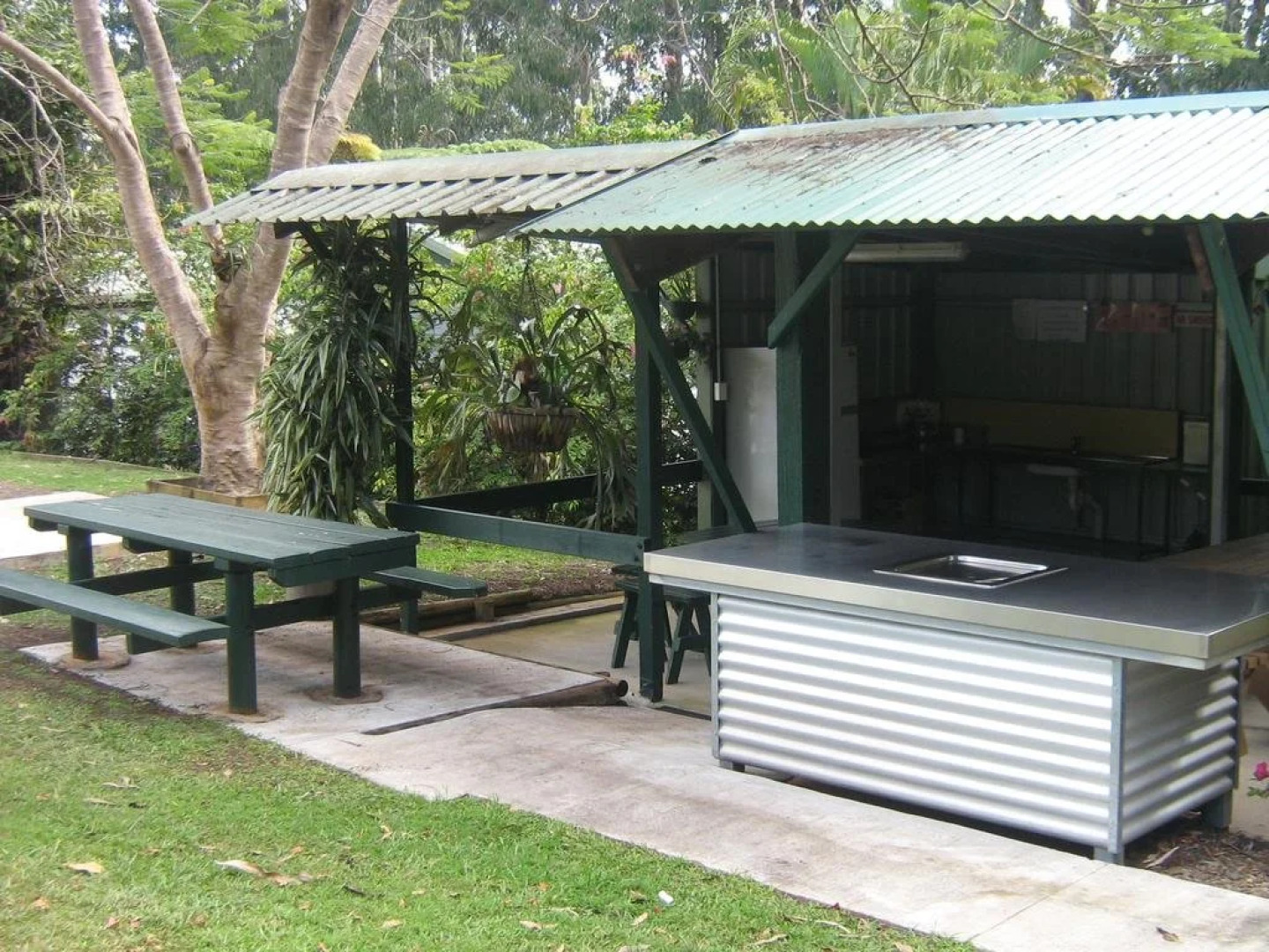 Palmwoods Caravan Park Cabin
