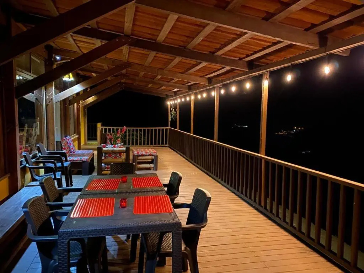 Elegant Home in Private Ecological Property, with Private River - Bird Watching 240 Bird Species