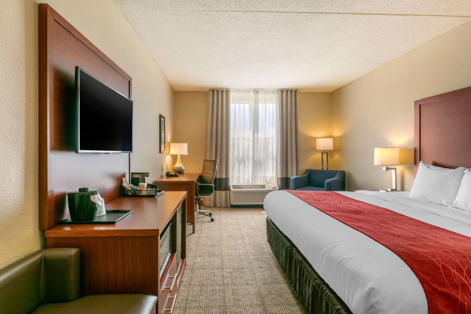 Comfort Inn & Suites Nashville Franklin Cool Springs