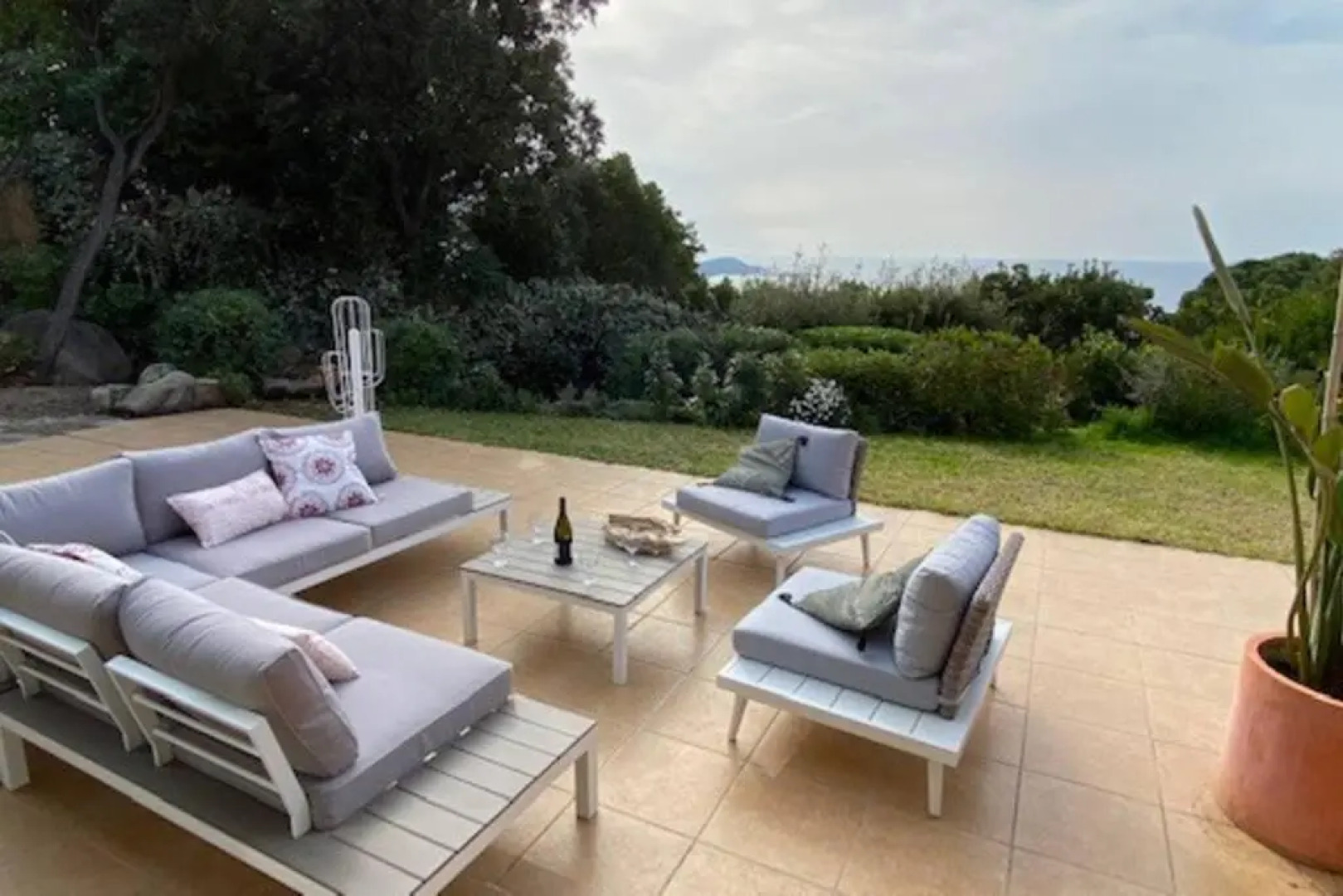 Villa 180 m2 vue Mer au calme grand terrain Porticcio