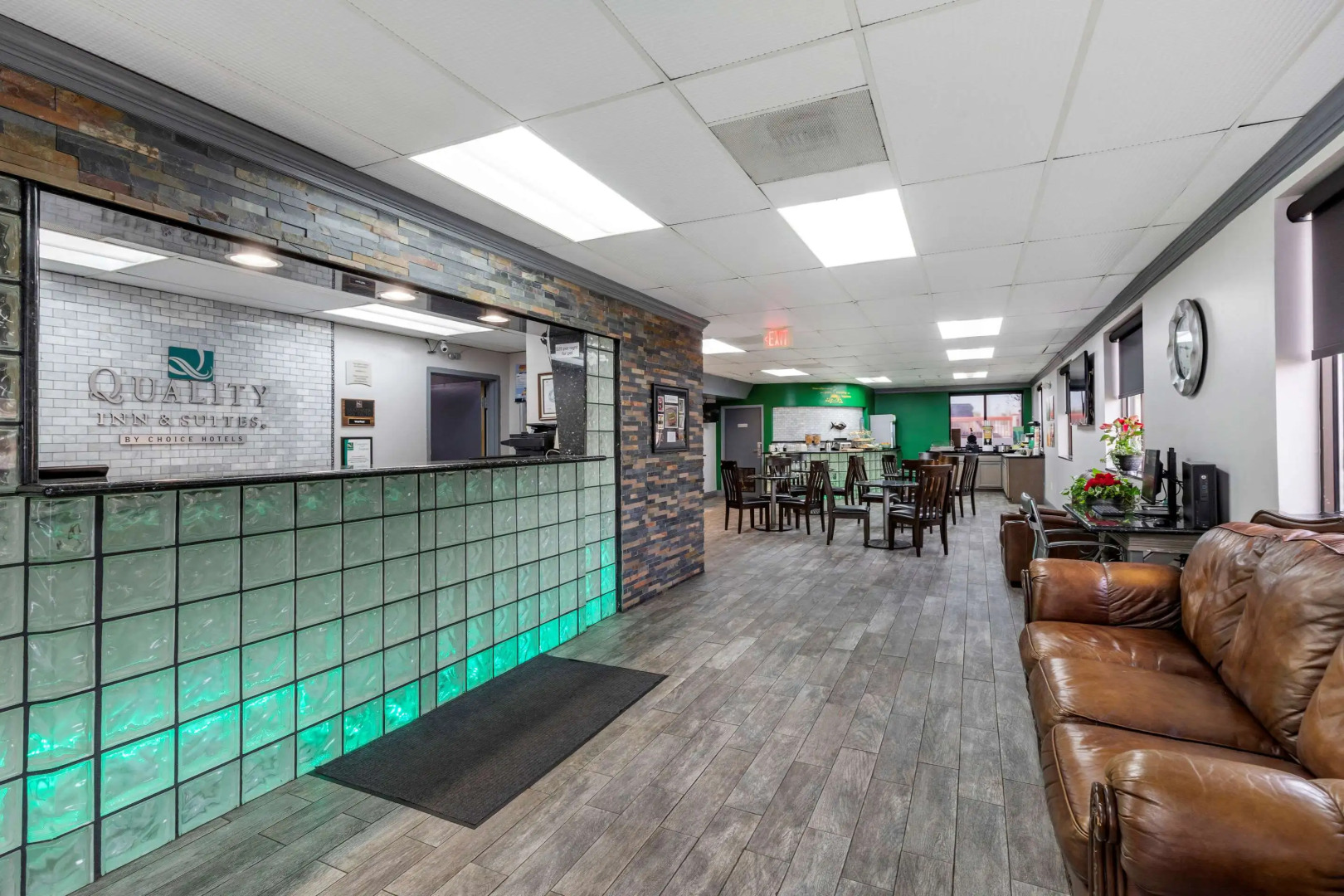 Quality Inn & Suites Ft. Jackson Maingate