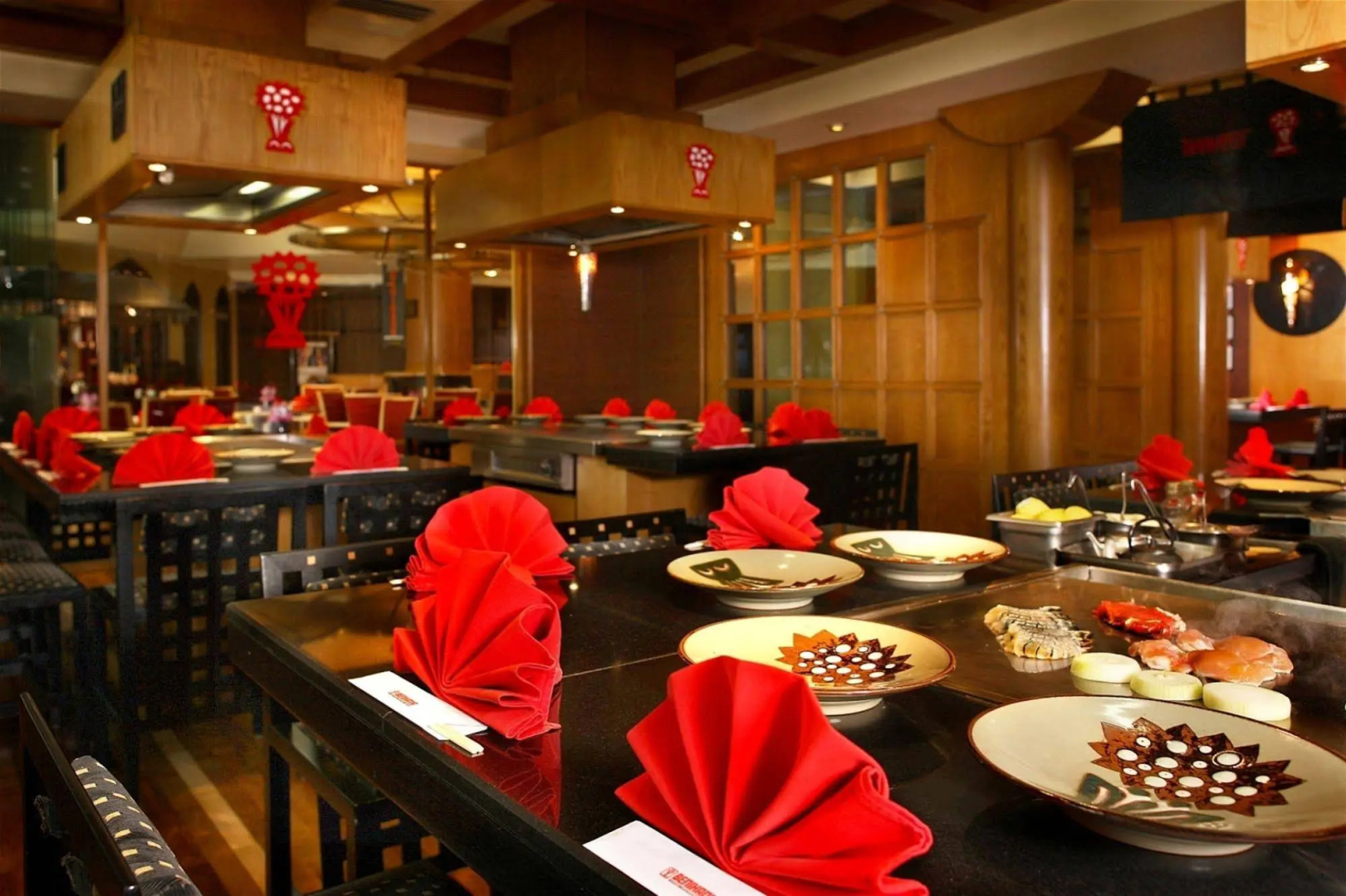 Mövenpick Grand Al Bustan Dubai