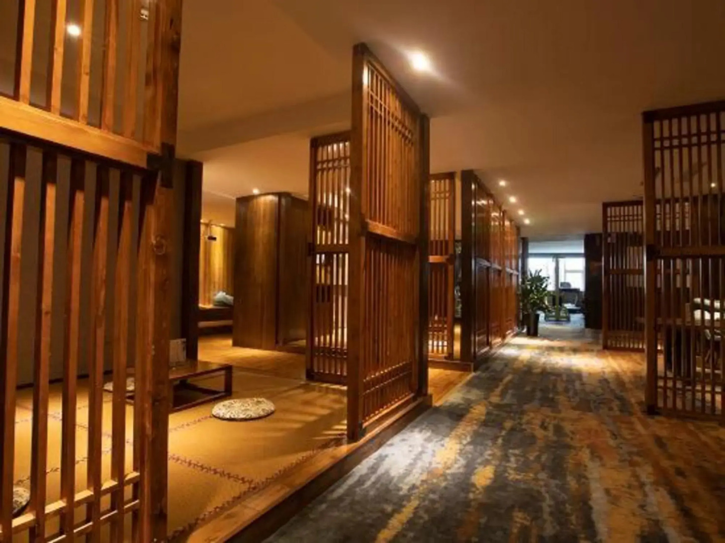 Xiangyu Hotel (Shangqiu Municipal Government High-speed Railway Station)