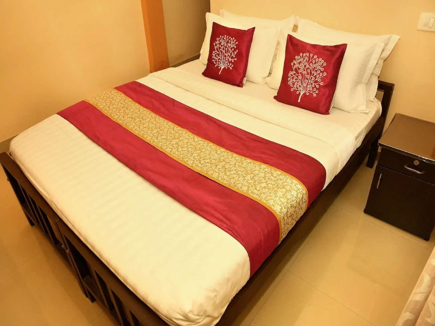 OYO 9619 Harmony Inn