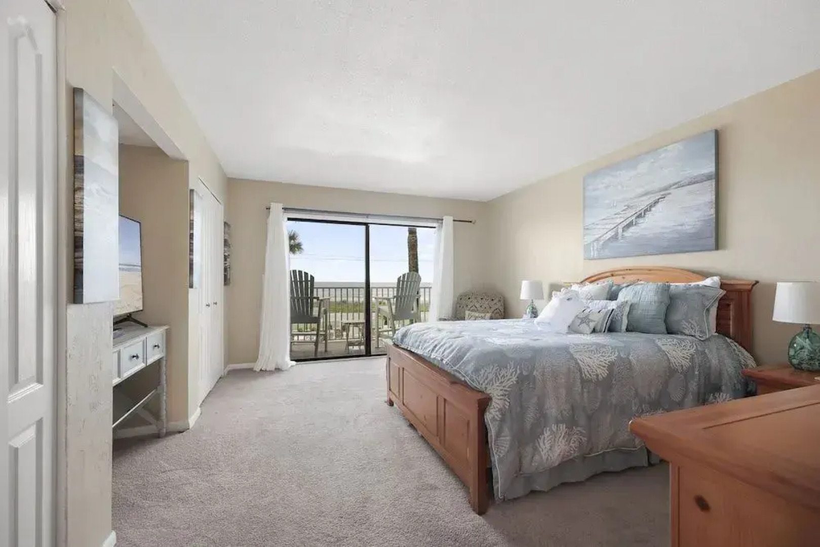 Starboard Light by VTrips