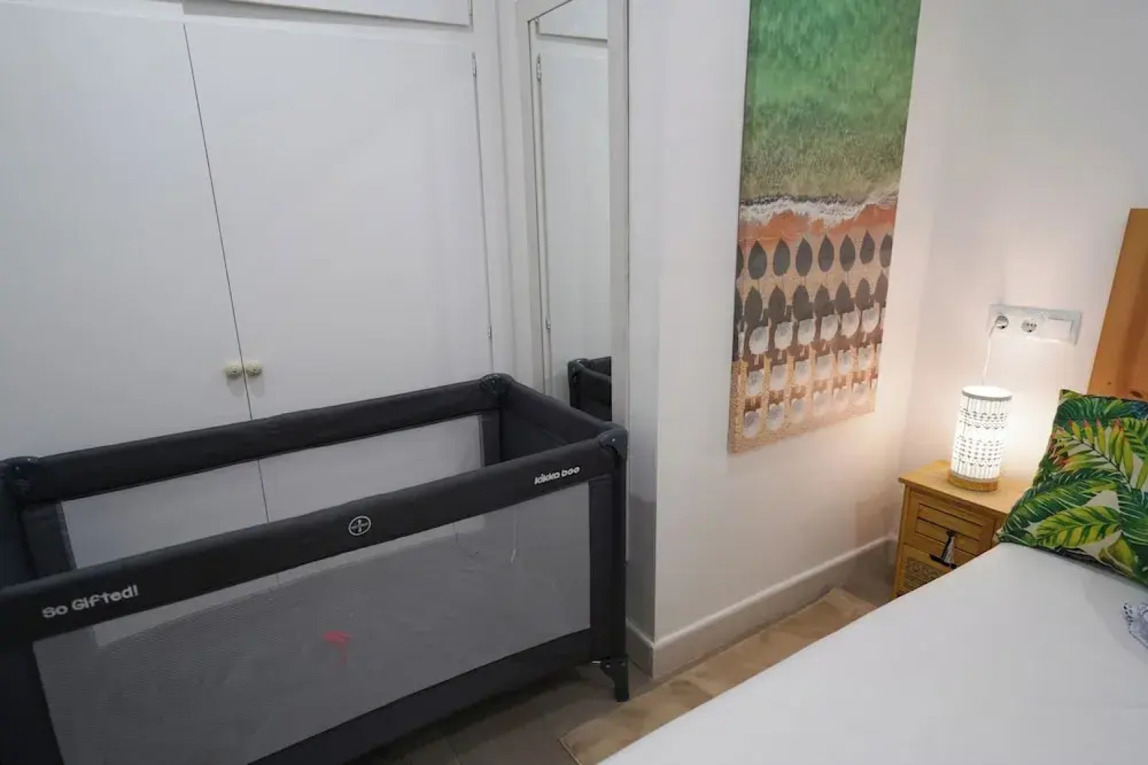 Apartment-4people-parking-castelledefels-bikes-bbq