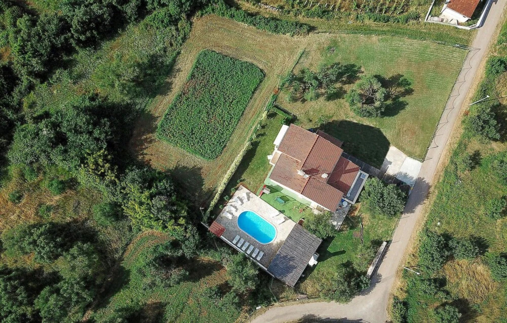 Nice Home in Pasman With 4 Bedrooms, Wifi and Outdoor Swimming Pool