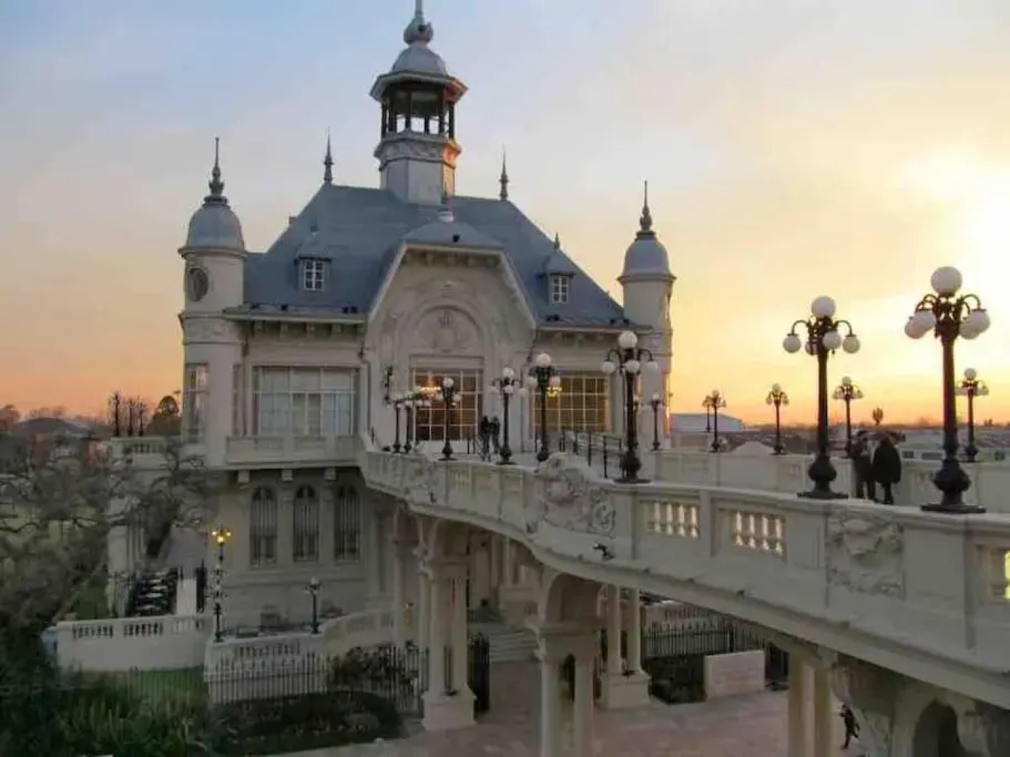 Tigre Center Tower - Con piscina y seguridad 24hs - Opcional cochera