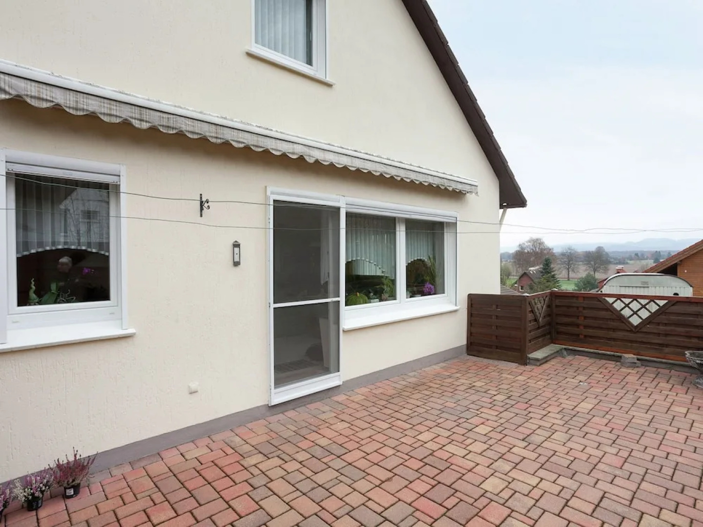 Comfortable Apartment in Polle Near the Forest