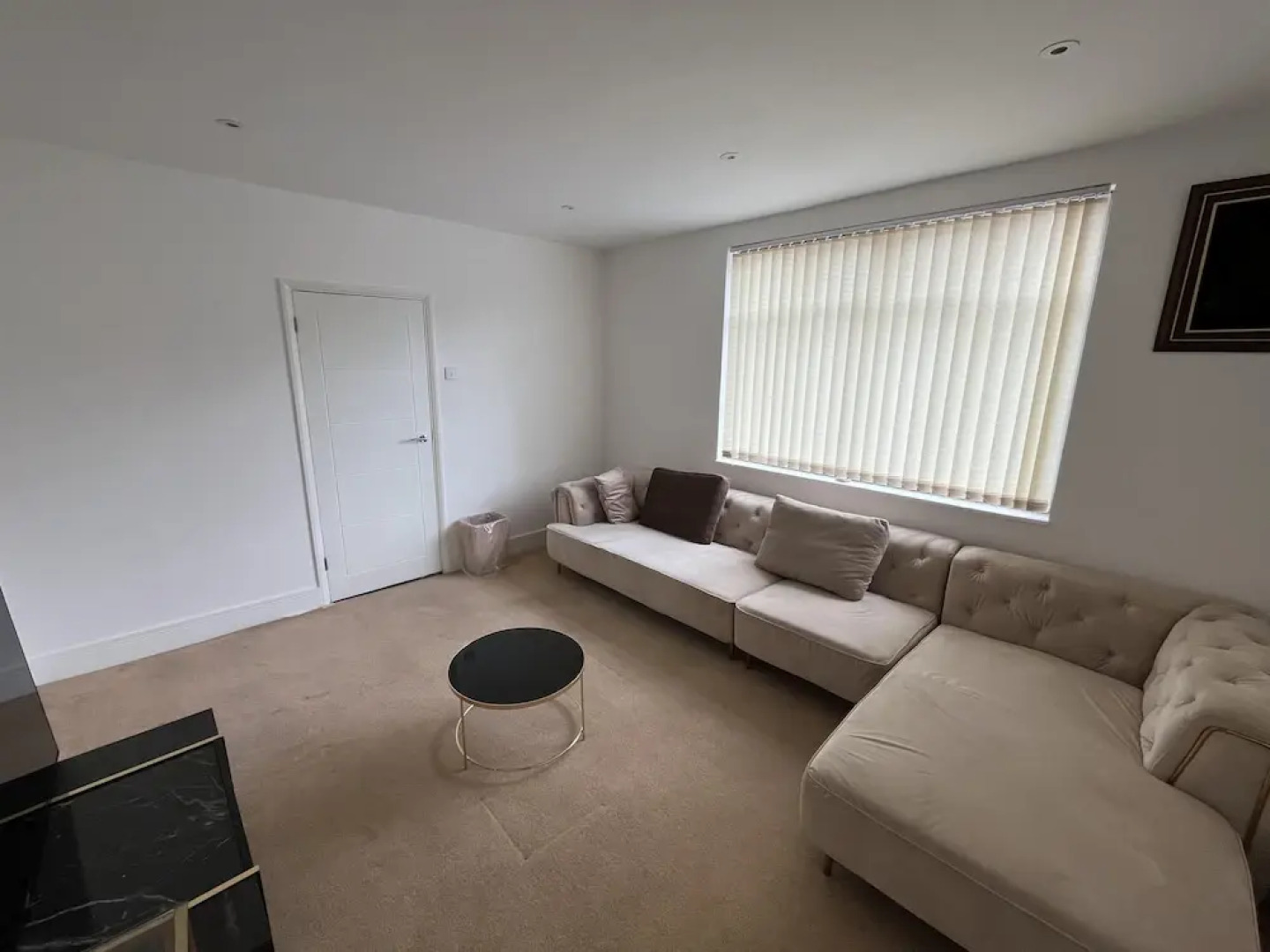 BnJ Luxury 2 Bedroom Cozy Retreat in Borehamwood