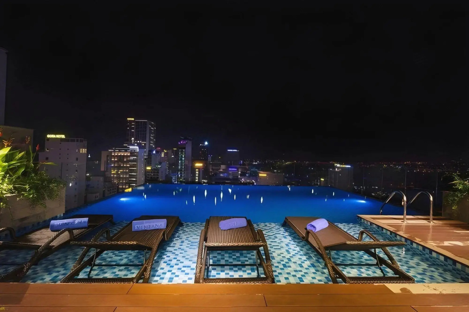 Ventana Nha Trang Hotel