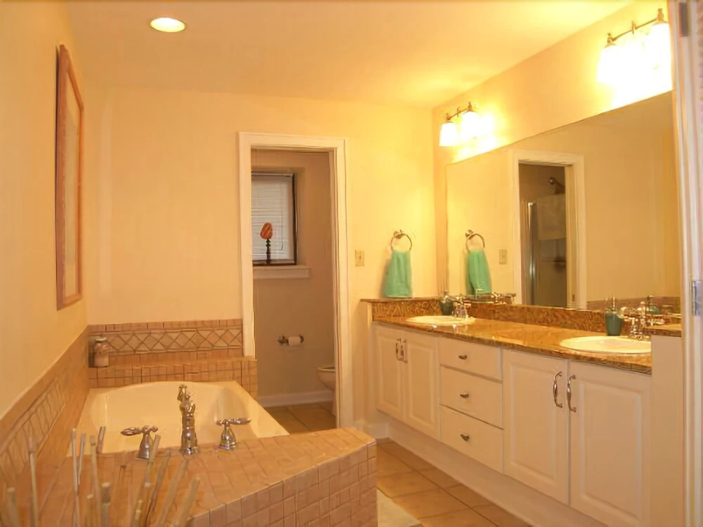 Club at Mexico Beach 1G Red Fish Blue Fish