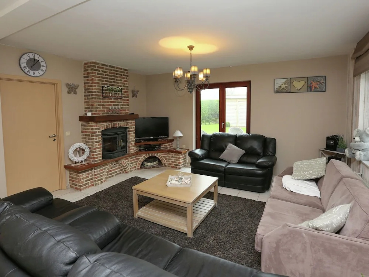 Beautiful Detached Home With Spacious Garden And Infrared Sauna 800 M From The Sea