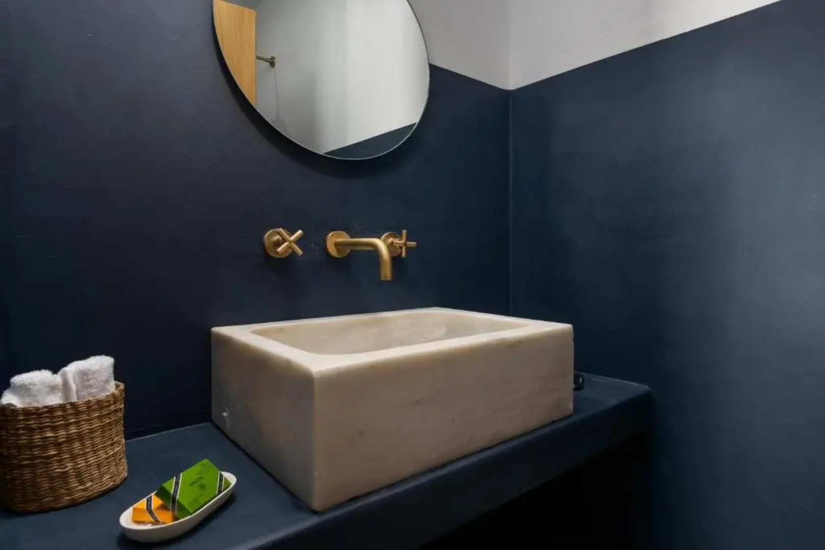 Milos Breeze Boutique Hotel