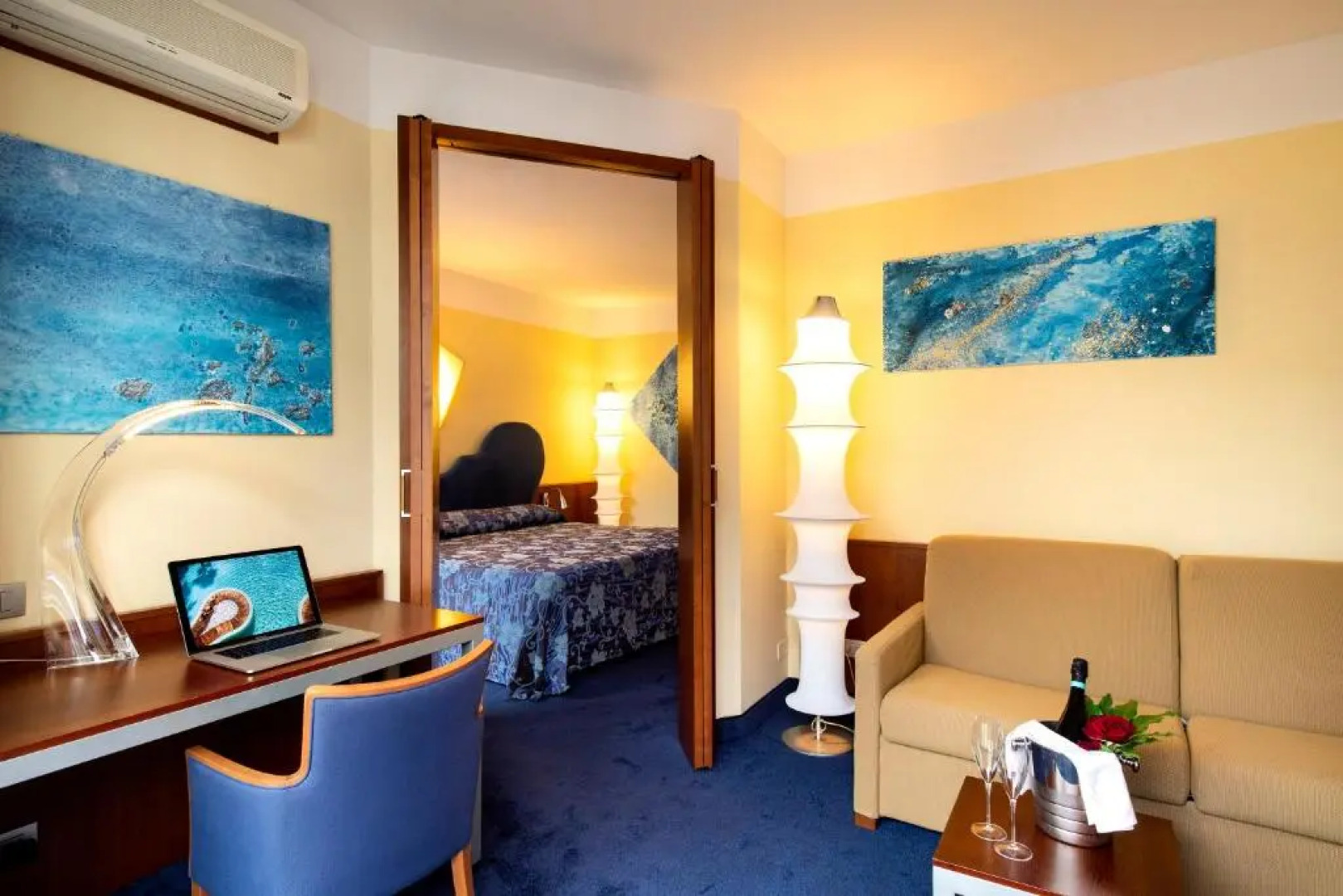 Color Hotel Style, Design & Gourmet