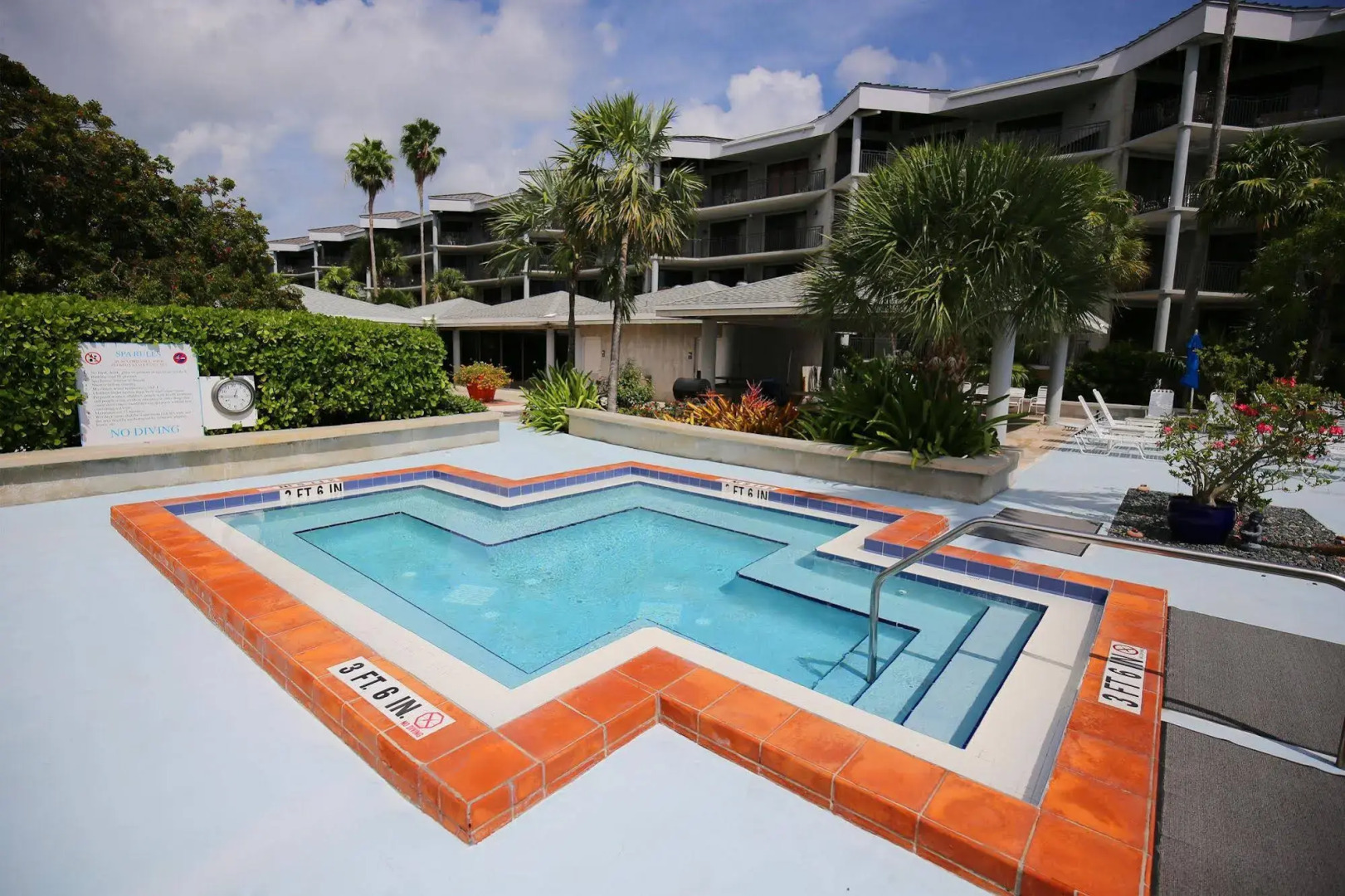 1800 Atlantic Suites