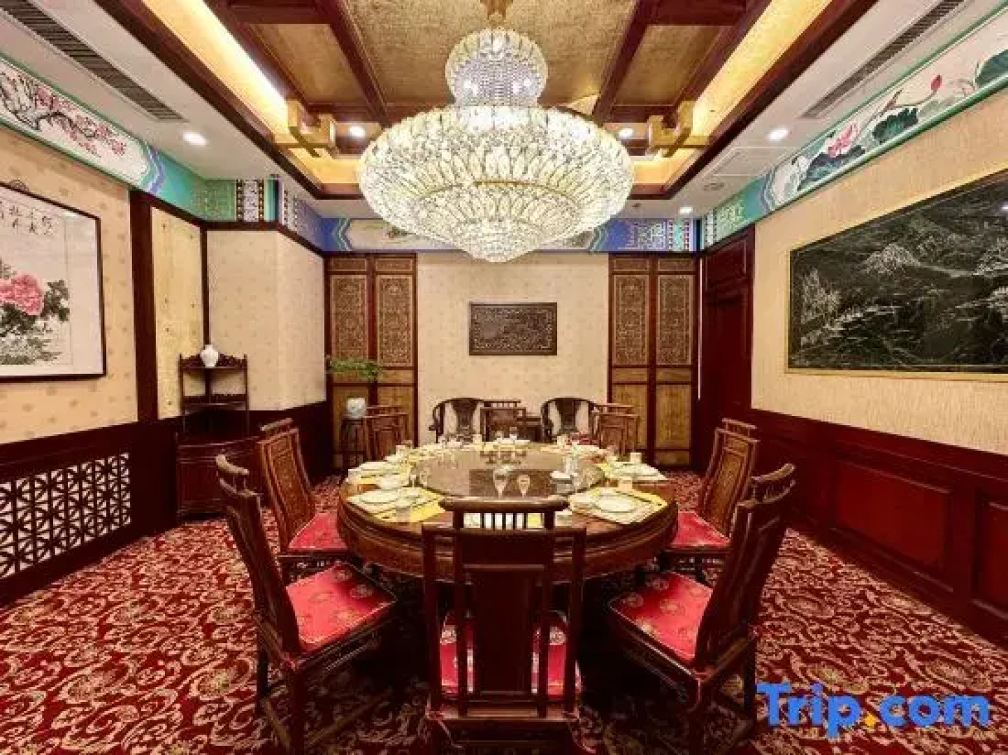 Soluxe YiShui Grand Hotel