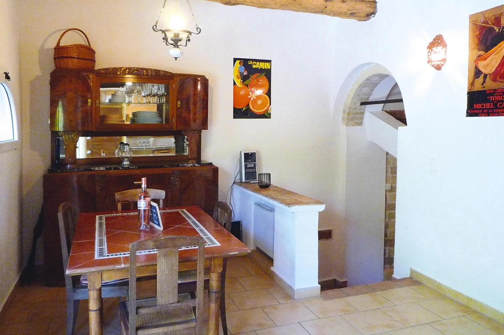 Cozy Noves Home With Pool Access