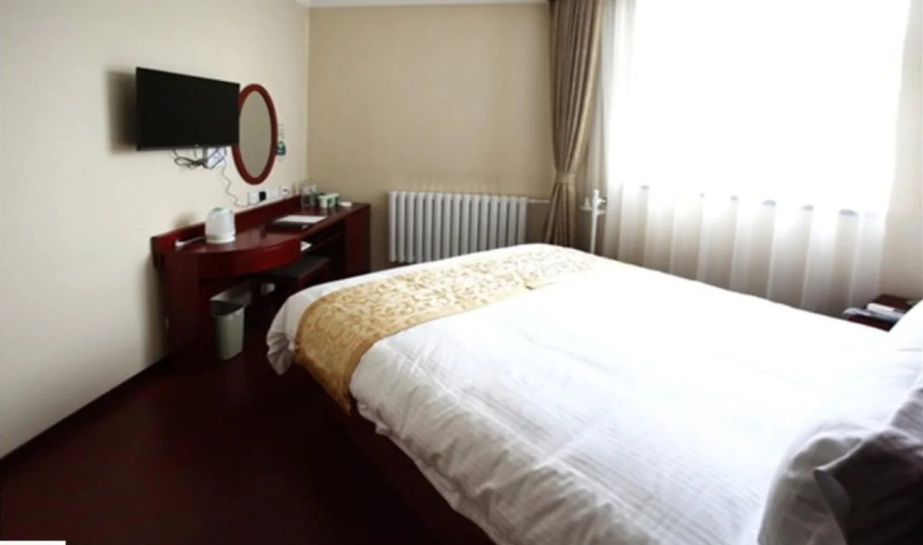 GreenTree Inn HeBei ZhangJiaKou HuaiLai ShaCheng North XinXing Road YongAn Street Express Hotel