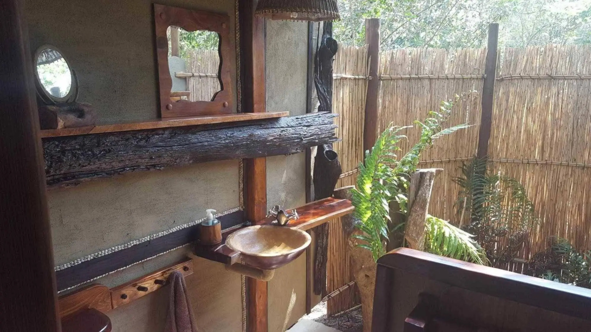 Chinderera Eco Lodge