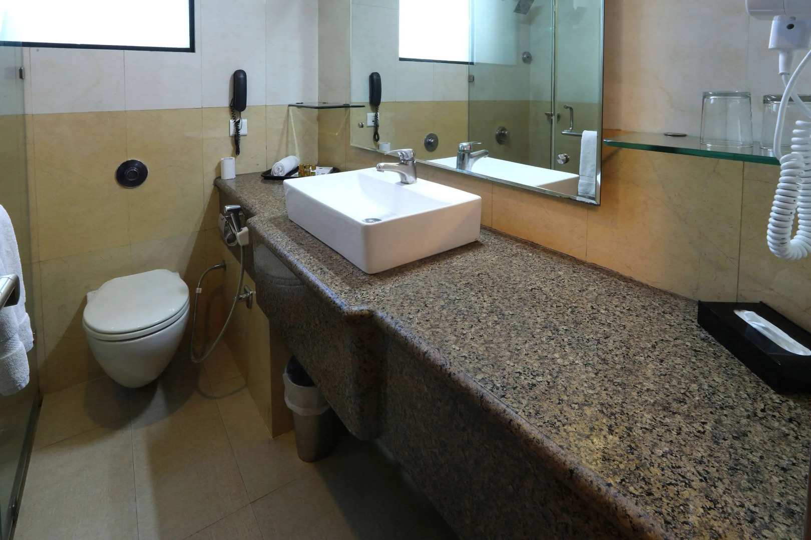 Comfort Inn Alstonia