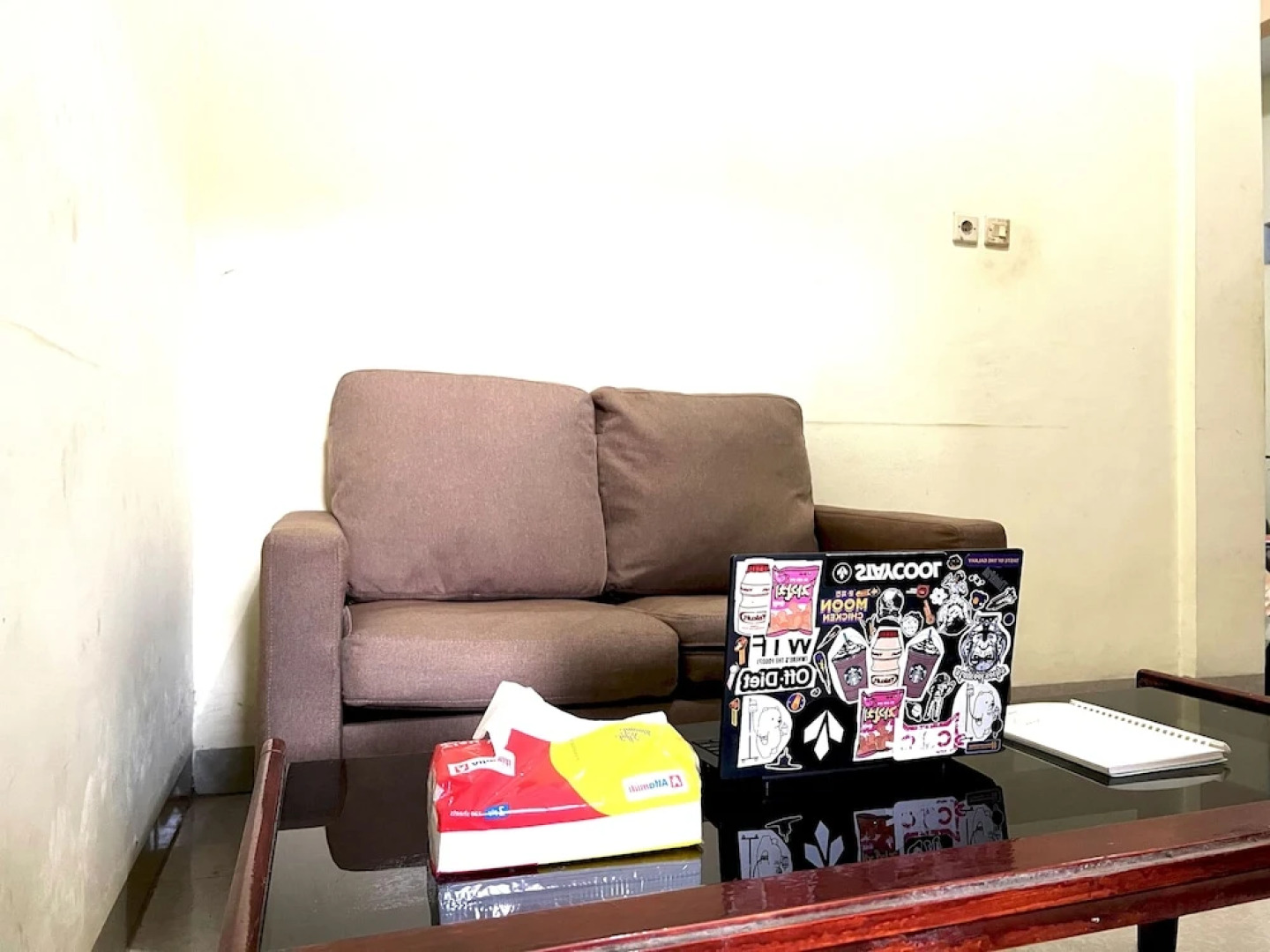 OYO 92783 Wisma Bunda Syariah Near Man Pinrang