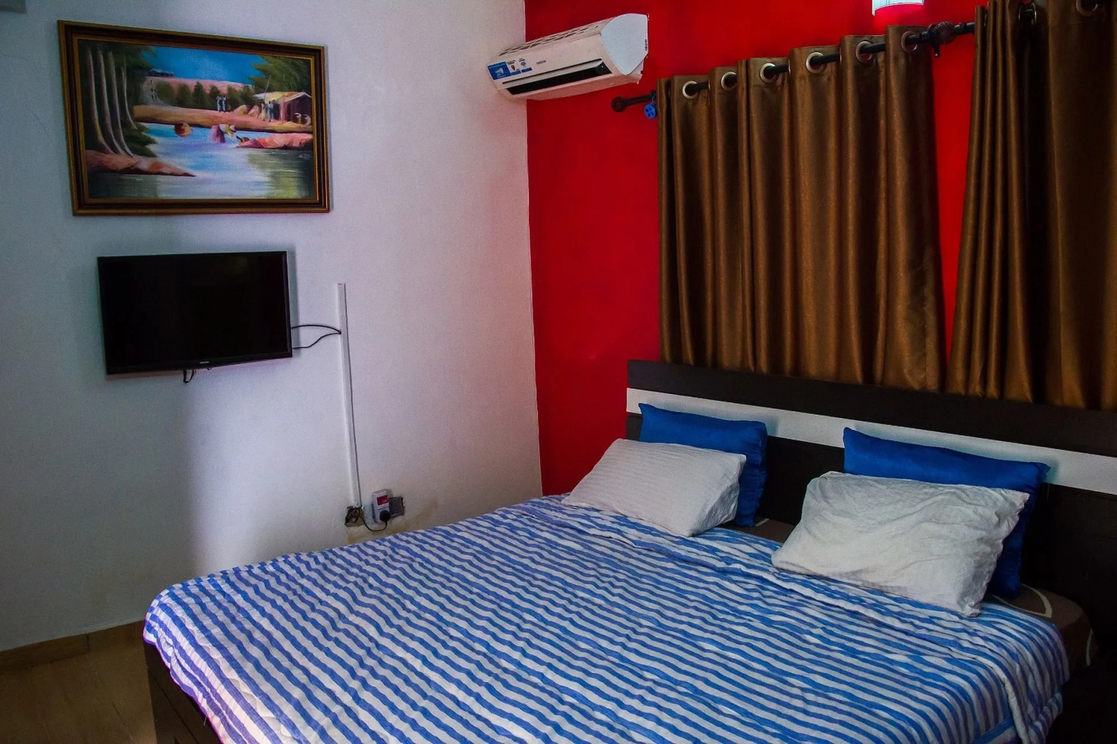 Summer Vista Ensuite Hotel