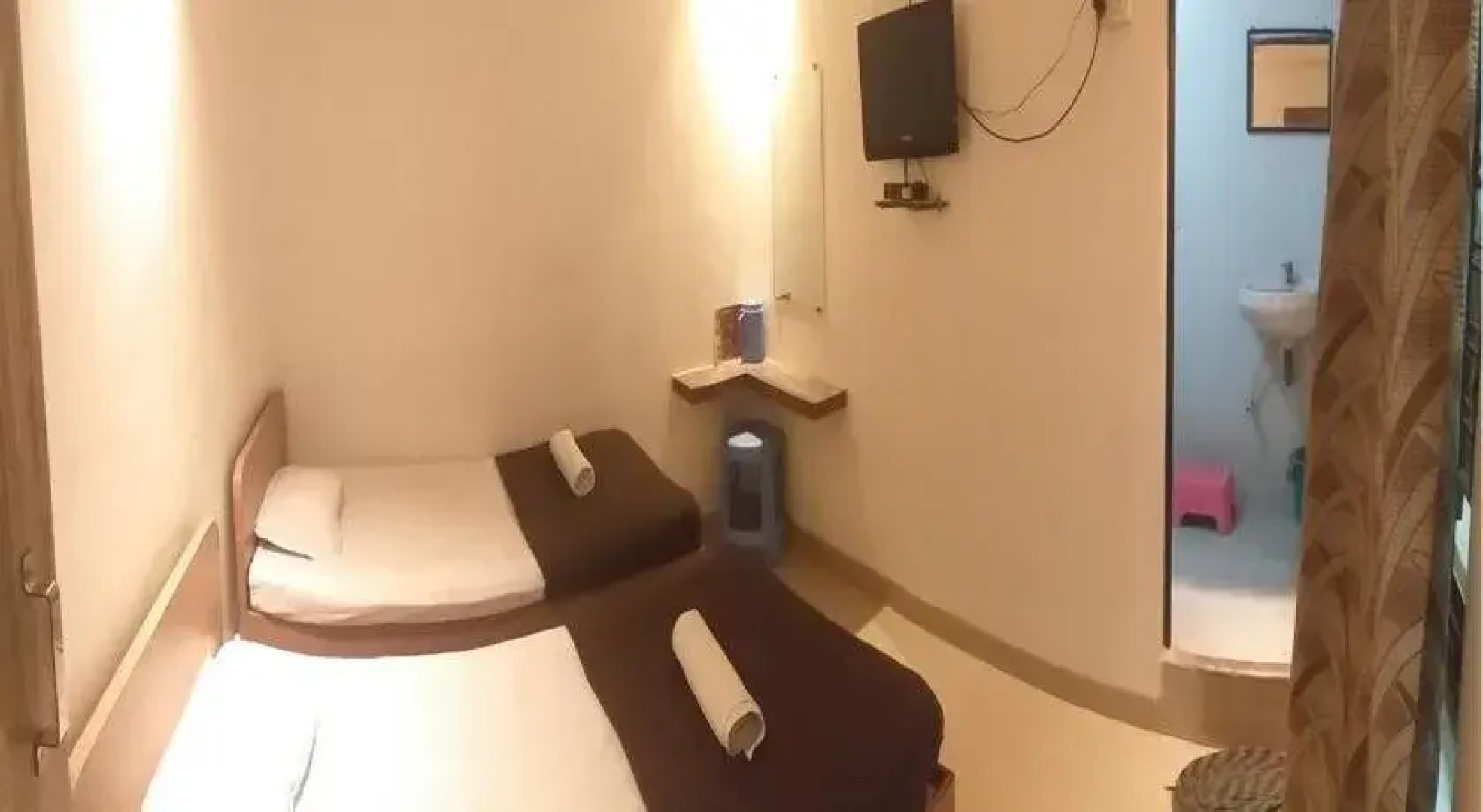 Hotel Ashirwad Lodge