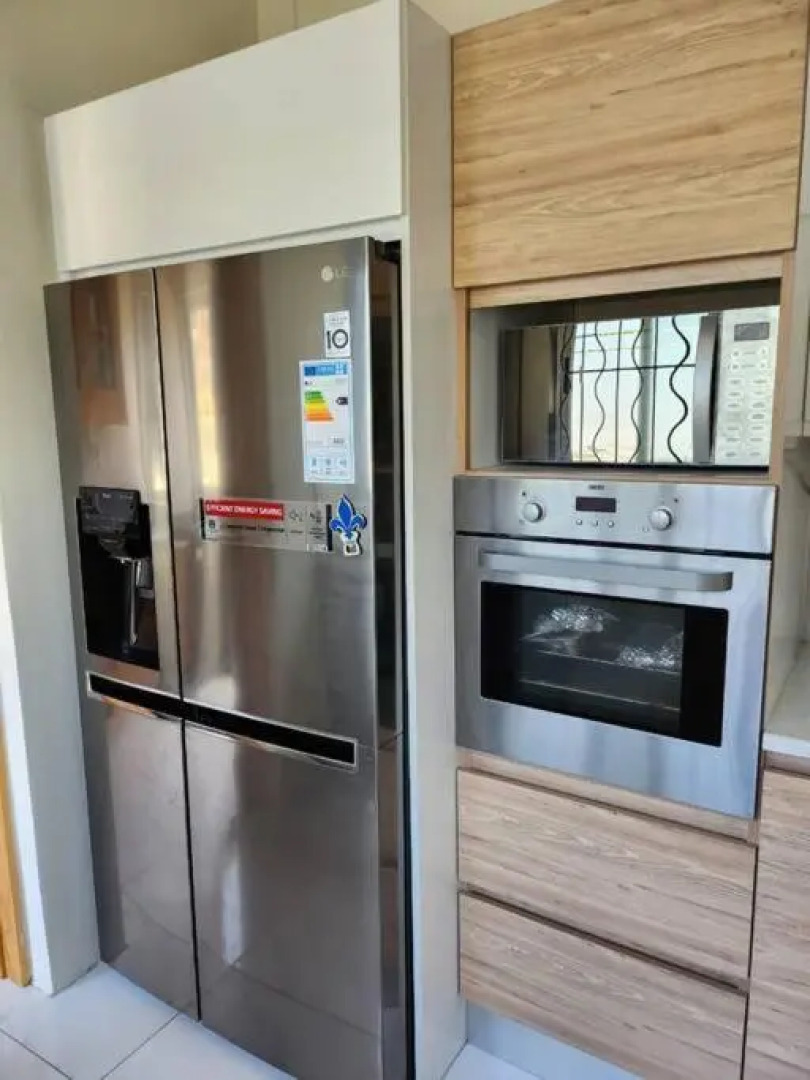 luxury cheerful 4 bedrooms villa in Calodyne