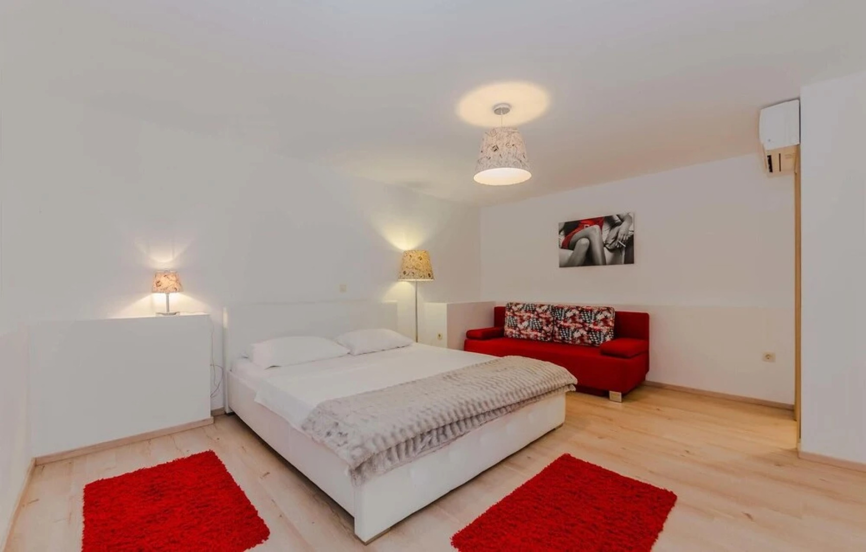 Nice Home in Zadar With Wifi and 4 Bedrooms