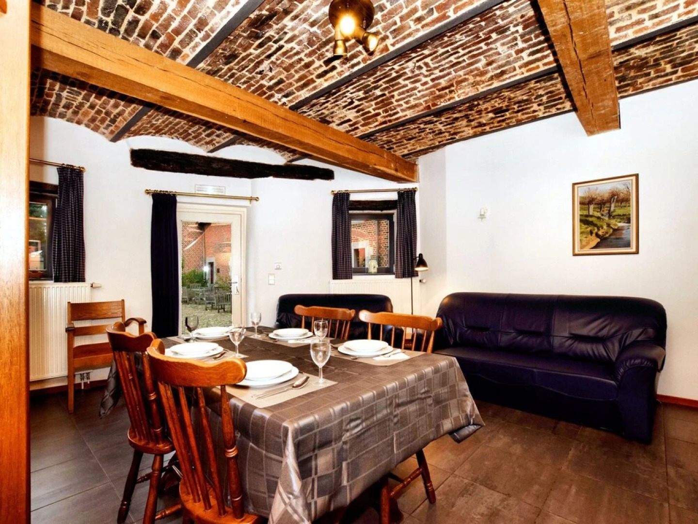 Spacious Holiday Home In Richelle with Private Terrace