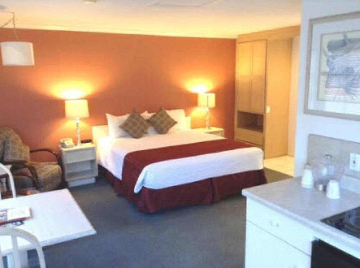 Solvang Inn and Cottages