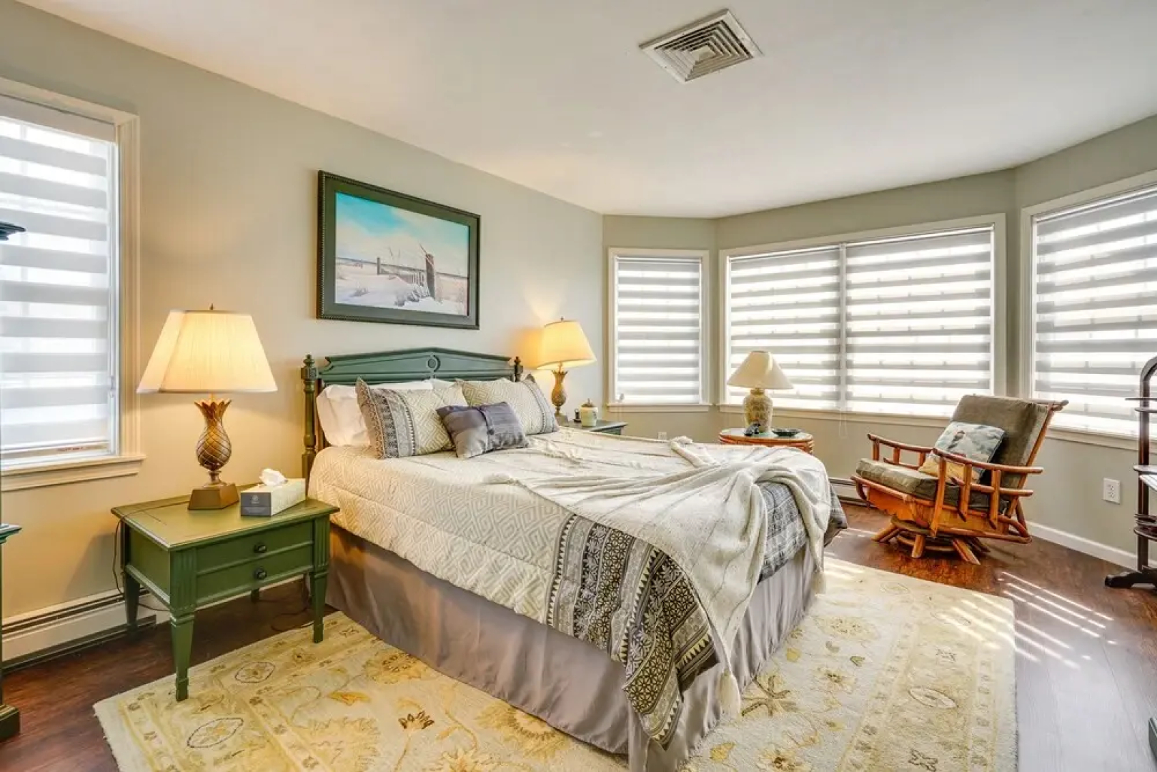 New Jersey Home - Deck, Grill & Walkable to Beach!
