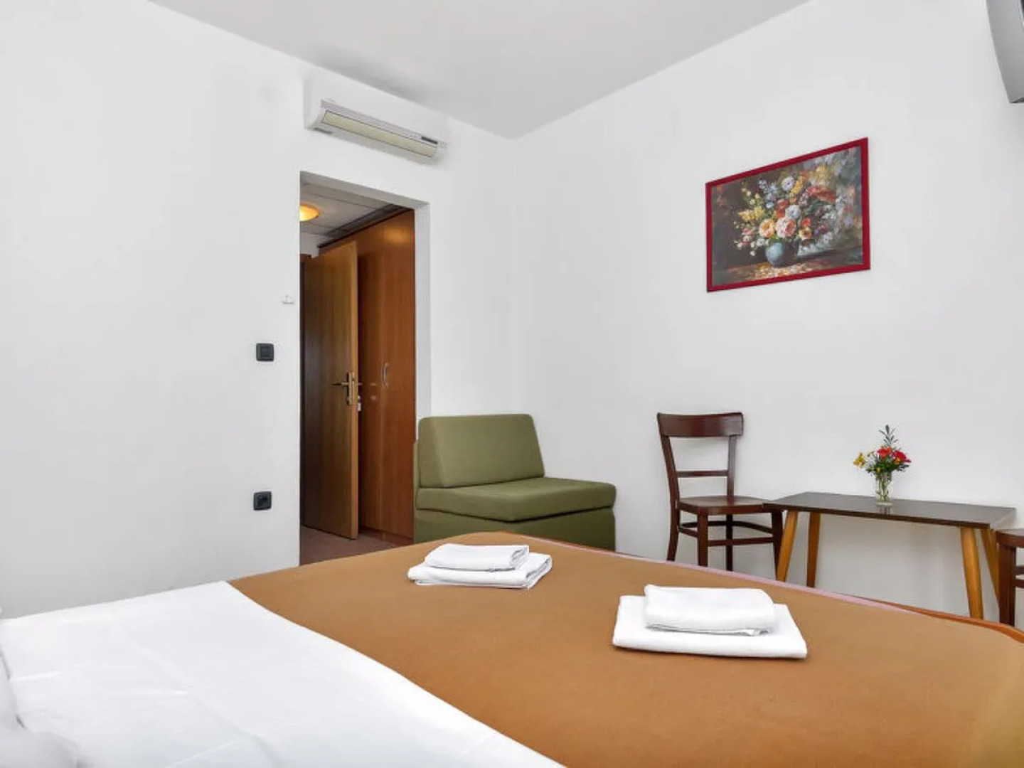 Apartment Rubin Hvar/Pokrivenik 14406