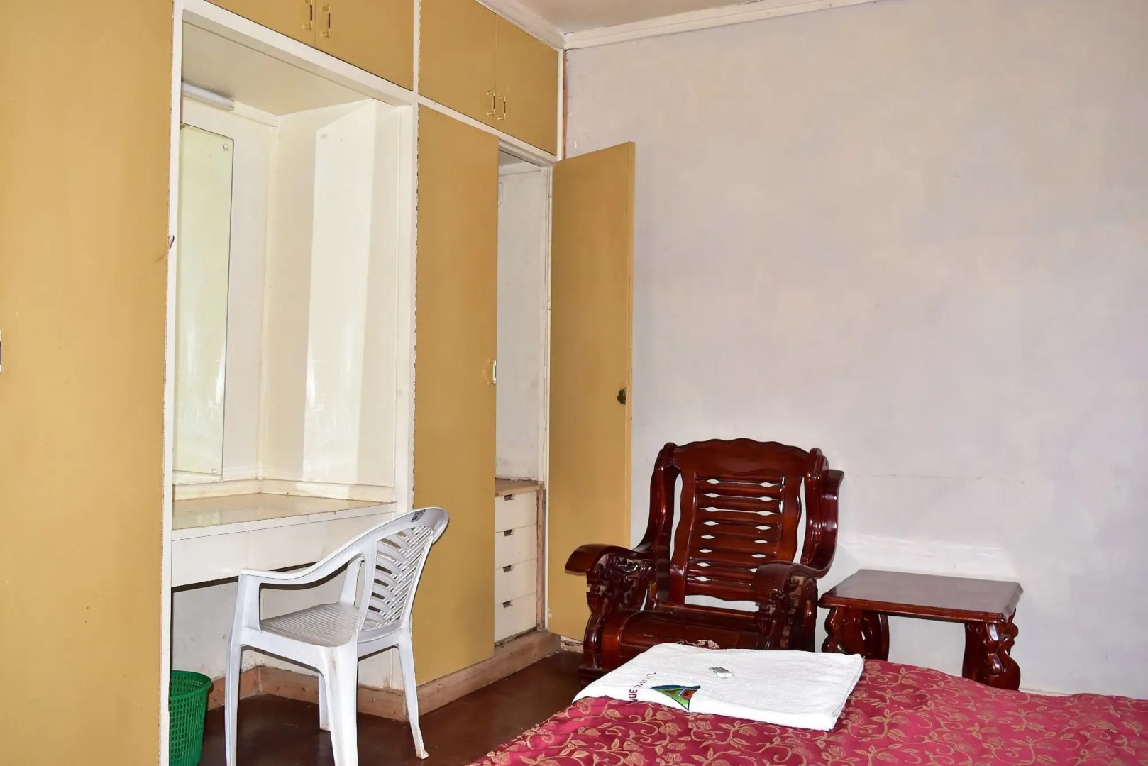 Afrique Paradise Hotel