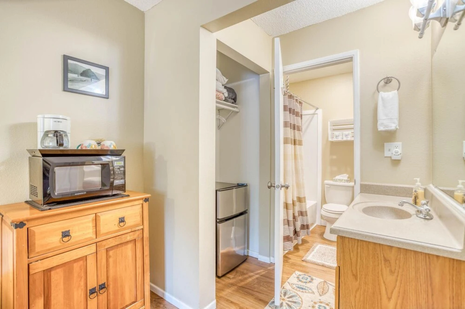 Proposal Rock Inn 233