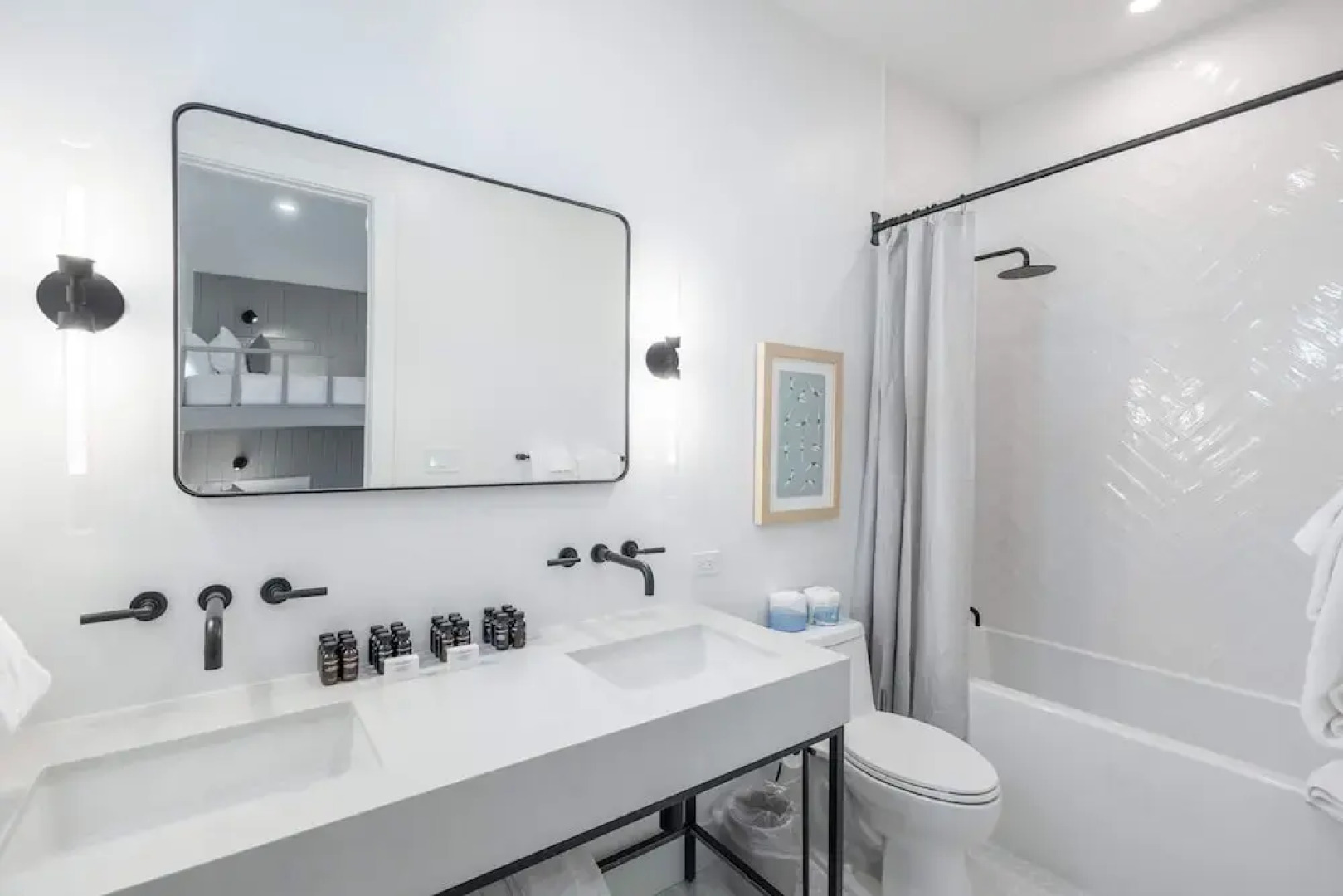 Brand New Catchlight House With Private Pool