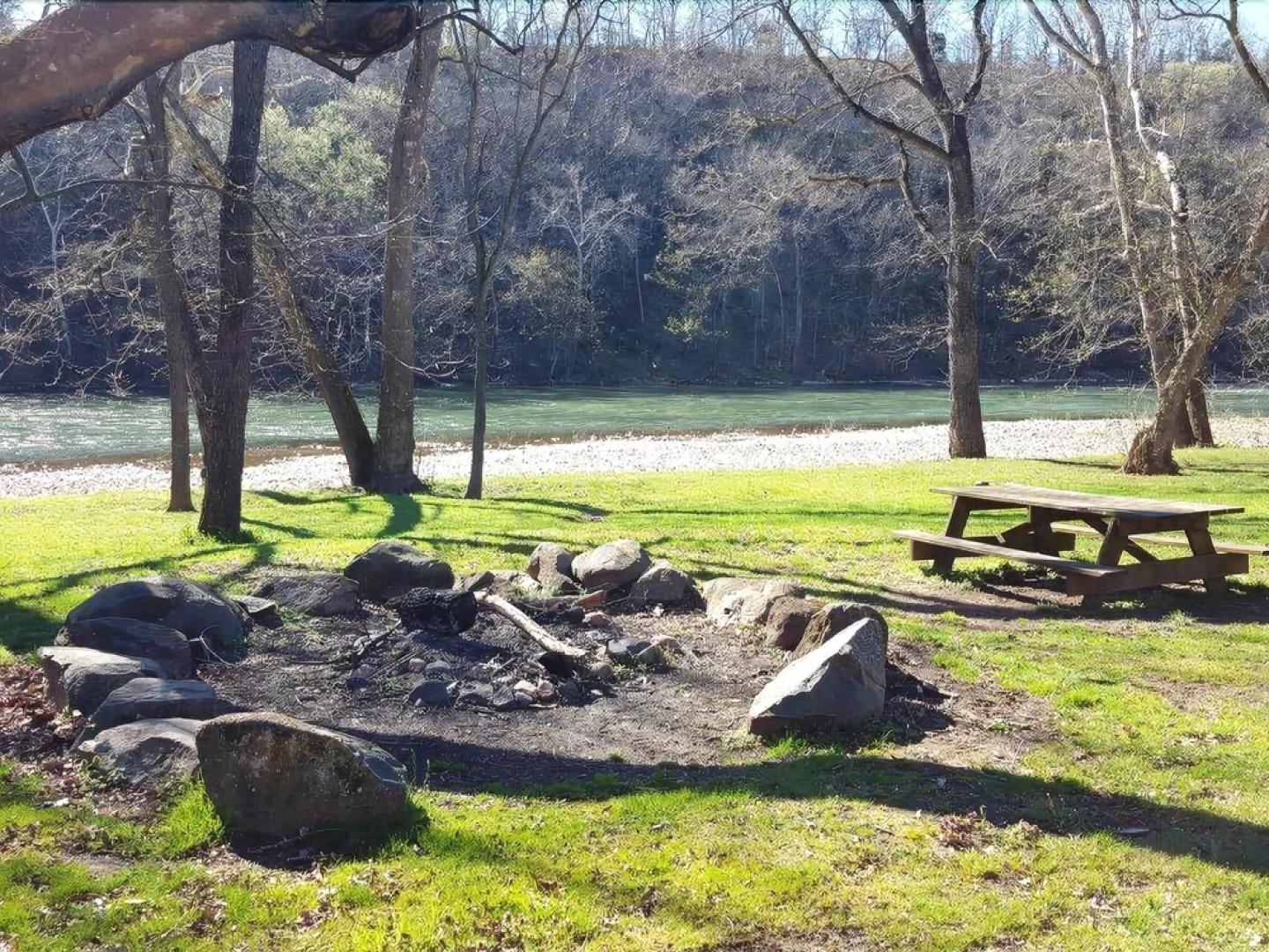 The Jive - Christophers_riverside_cabin