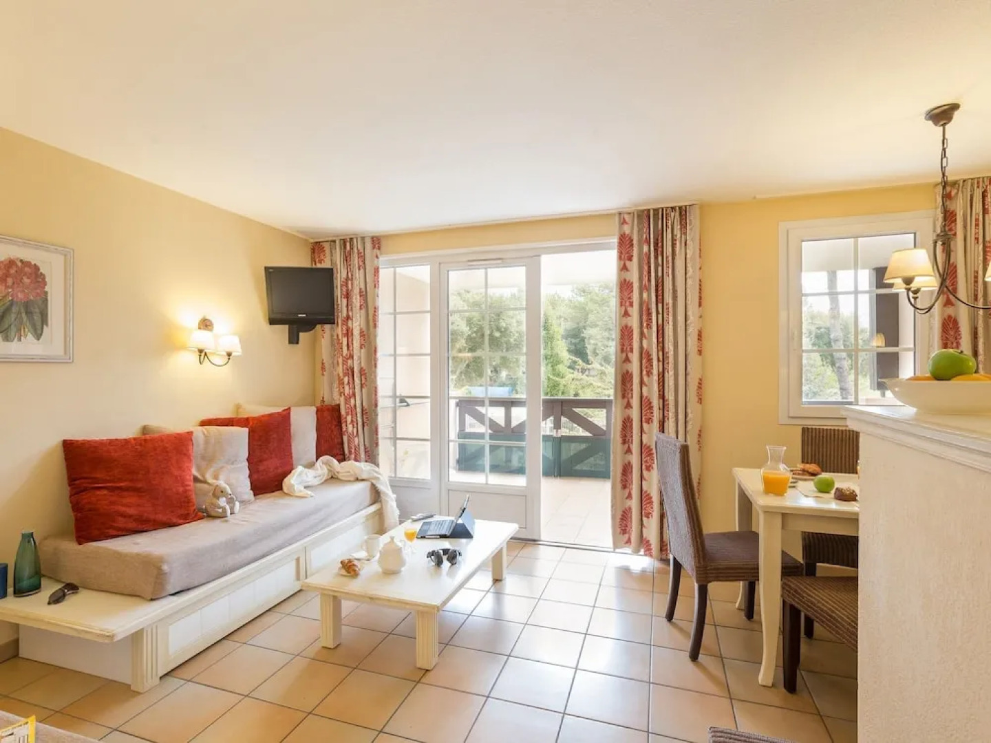 Authentic Apartment Located on the South Coast of the Landes