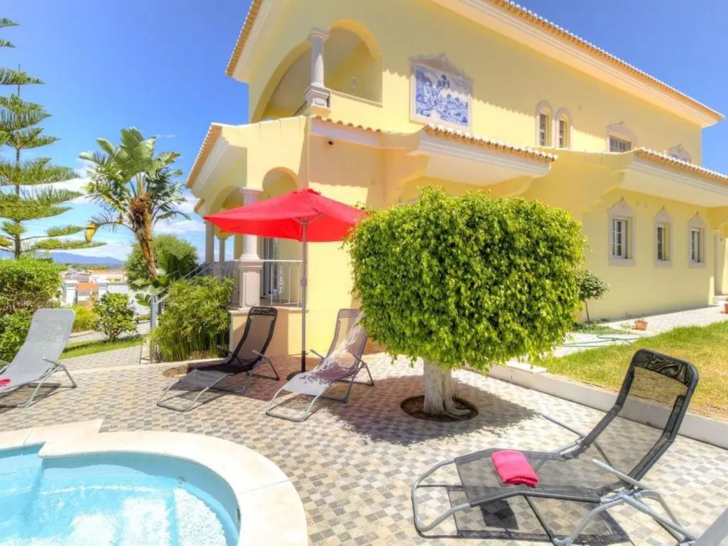 Casa Santa Isabel wonderful 6 bedroom villa sleeps 12 located just outside the traditional seaside