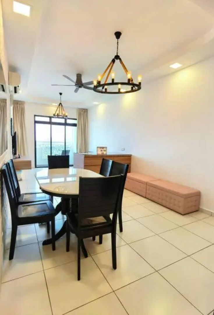 2112 Modern Industrial Style Home 100mbps By STAY