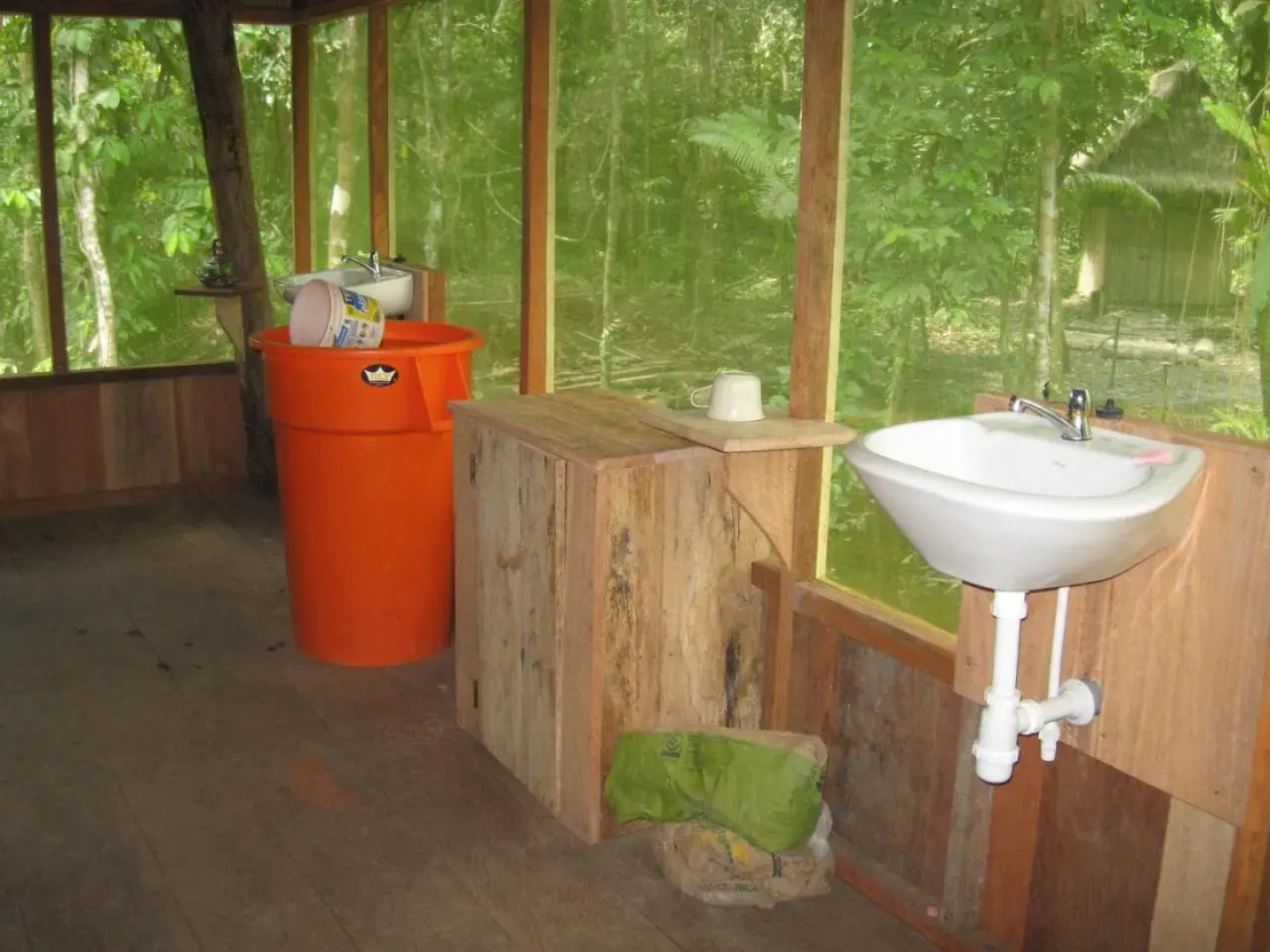 Lodge Jungle Wolf Expeditions