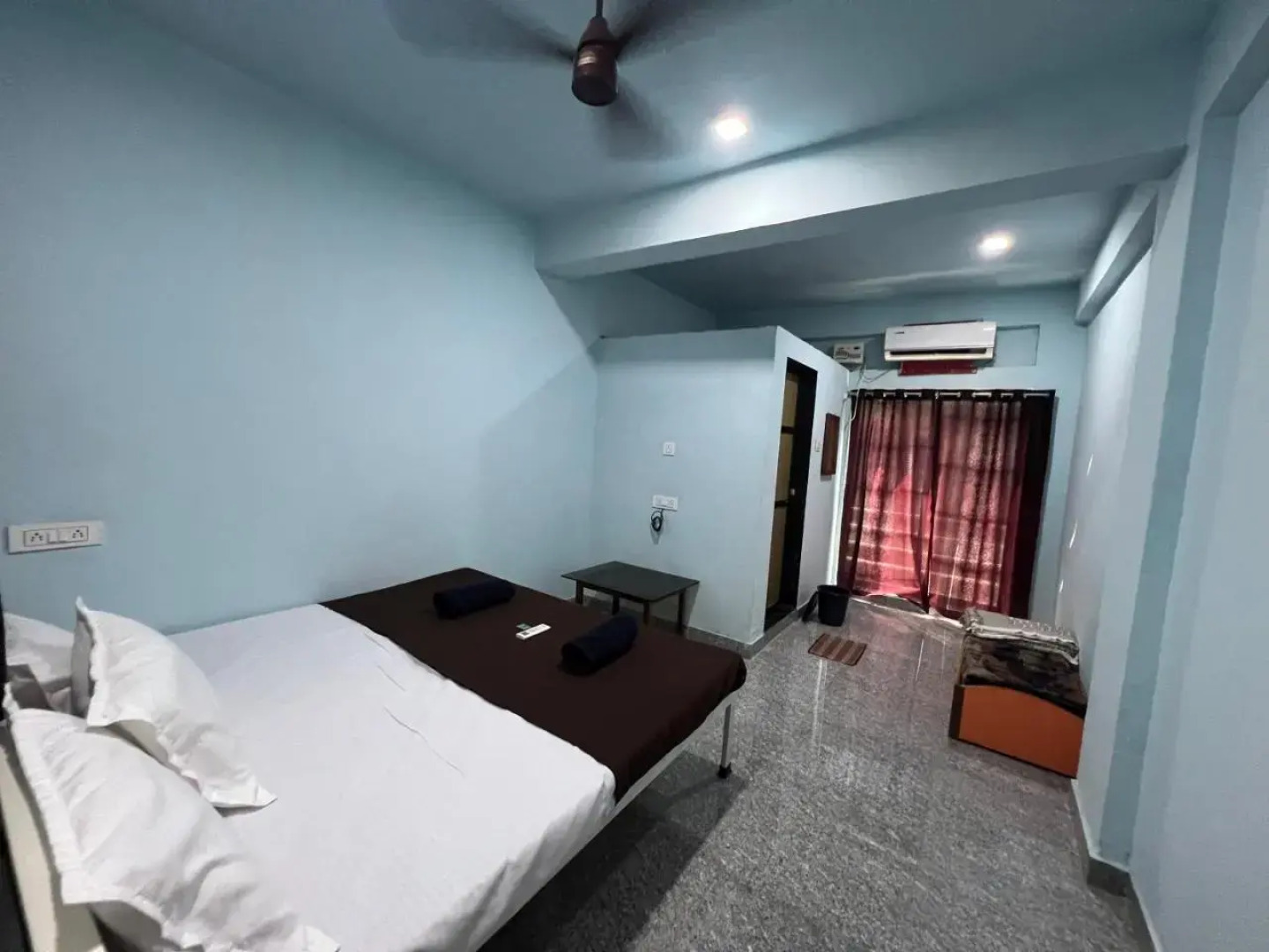 Born 4 tours # Kihim Beach resort