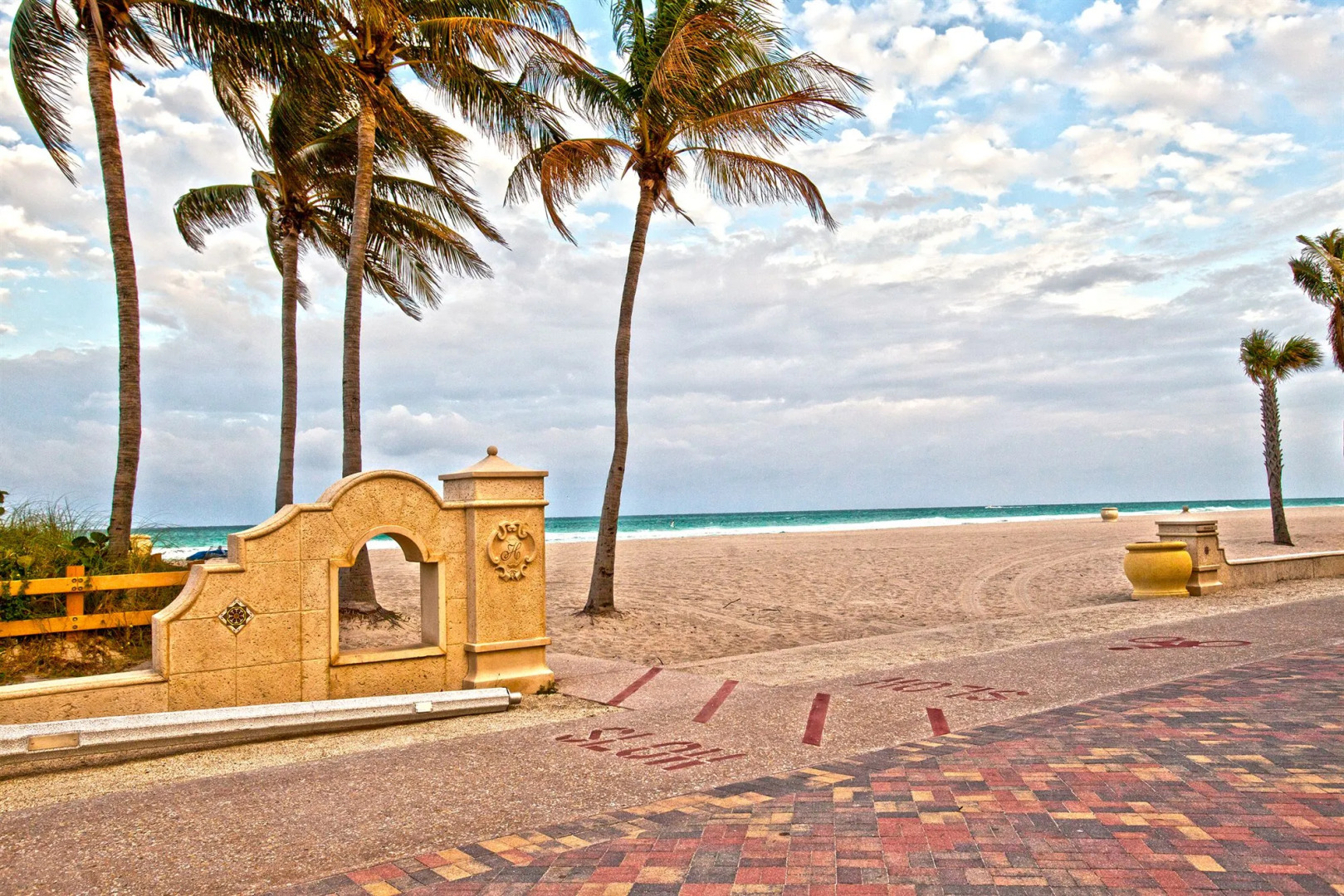 Hollywood Beach Tower