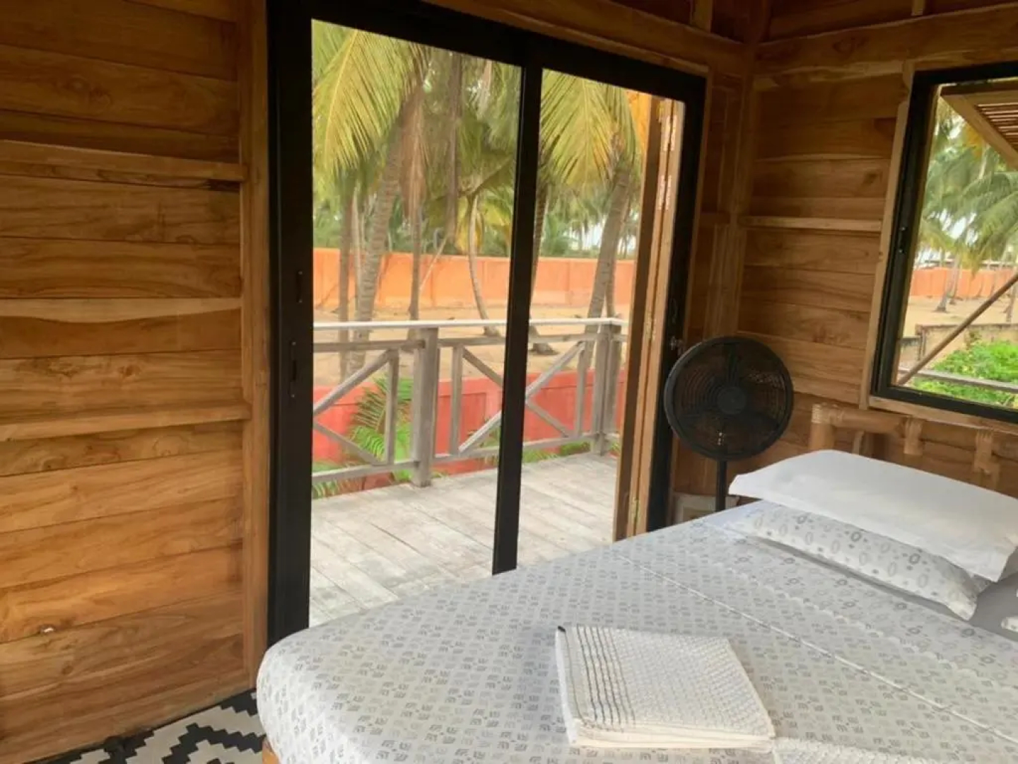 Natura luxury camp