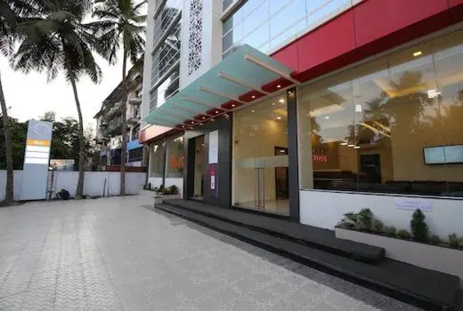 Blue Arrow Hotel Karwar