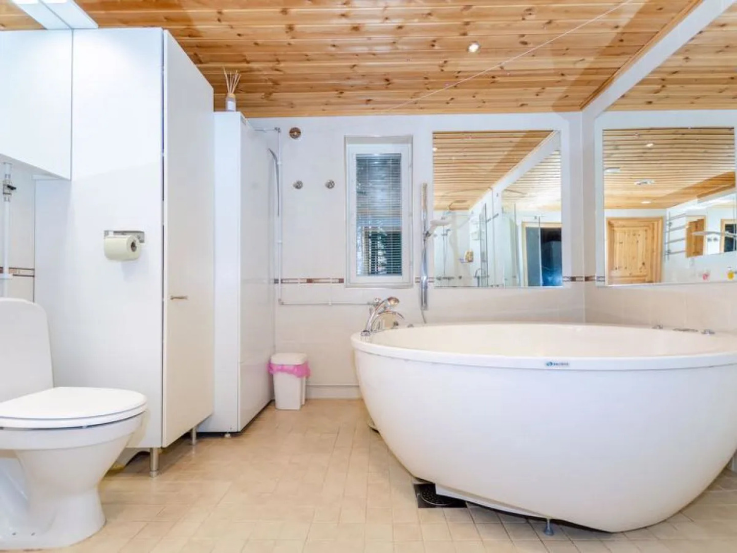 Holiday Home Kolinpilvi