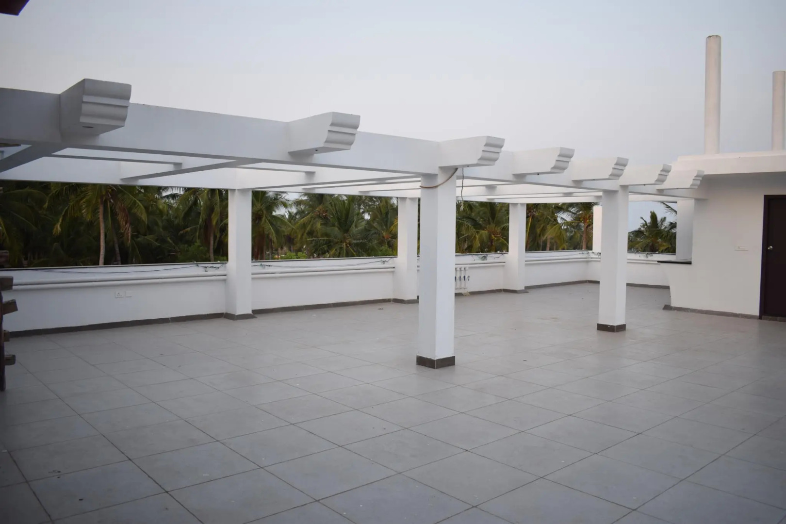 White Pearl Residency