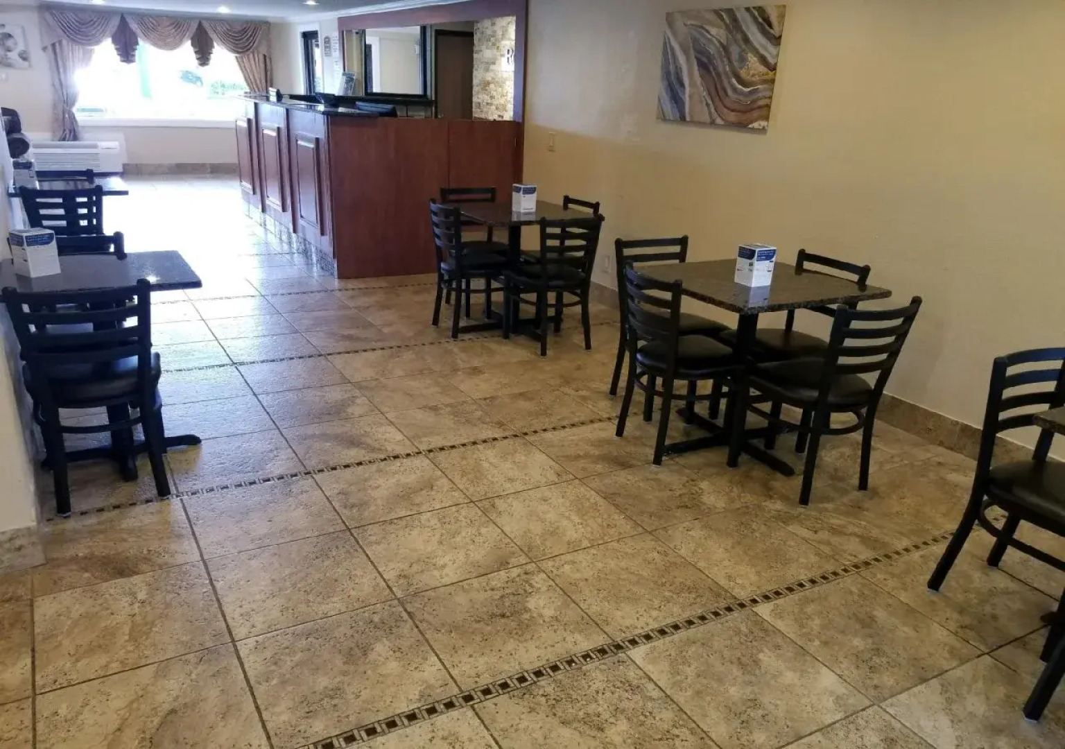 Rodeway Inn Metro Airport